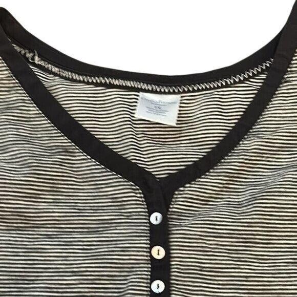 Croft & Barrow Womens Striped Short Sleeve Henley Top 1X Black/White Cotton/Poly - Picture 2 of 7